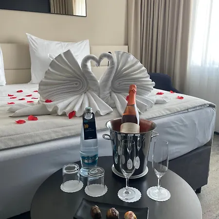 Clarion Congress Hotel