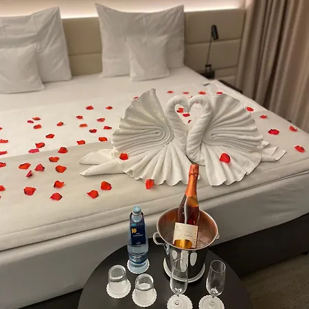 Clarion Congress Hotel