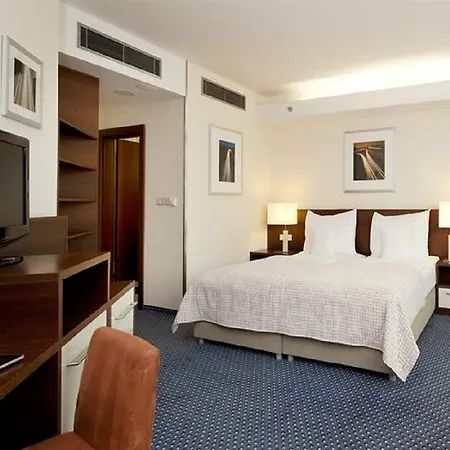 Clarion Congress 4* Praga