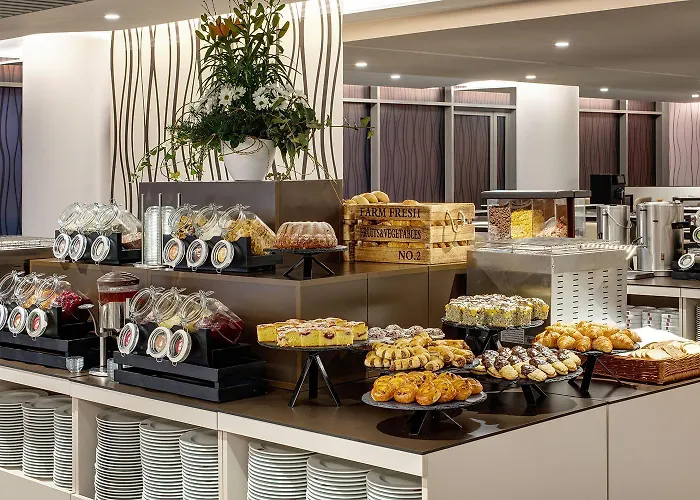 Отель Clarion Congress 4*