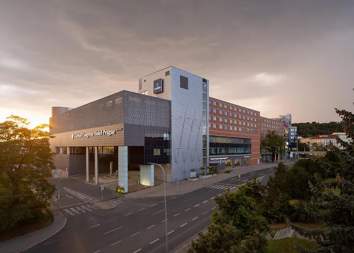 Отель Clarion Congress 4*